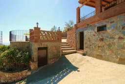 Rustic Country Villa with Pool & Mango Plantation — Frigiliana, Frigiliana — photo 23 of 31