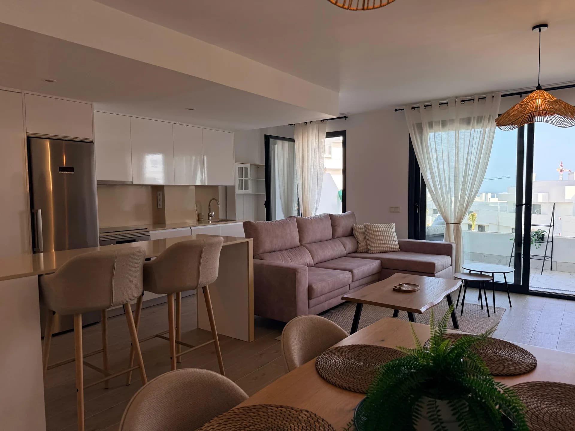 Brand New 3-Bedroom Apartment in One 80 Suites, Estepona — photo 1 of 33