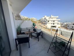 Brand New 3-Bedroom Apartment in One 80 Suites, Estepona — photo 23 of 33