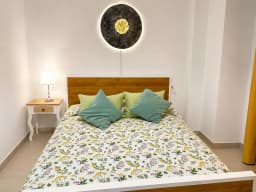Winter Rental | Renovated 2-Bed Apartment with Sea Views — Caleta de Vélez, Vélez-Málaga — photo 2 of 6