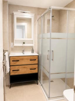 Winter Rental | Renovated 2-Bed Apartment with Sea Views — Caleta de Vélez, Vélez-Málaga — photo 3 of 6