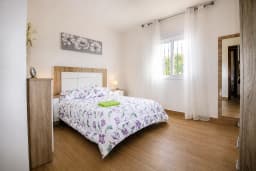 Winter Rental — 4-Bed Villa with Private Pool & Jacuzzi in Arenas (Axarquía), Arenas — photo 13 of 23